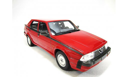 Alfa Romeo 75 3.0 v6 1/18 Laudoracing Models LM087 rot modellautos