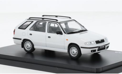 Modellautos Skoda Felicia 1/43 Abrex FL combi blanche 1998 Skoda Felicia 1/43 Abrex FL combi blanche 1998 modellautos