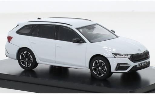 Modellautos Skoda Octavia 1/43 Abrex IV Combi RS metallise weiss 2020 Skoda Octavia 1/43 Abrex IV Combi RS metallise weiss 2020 modellautos