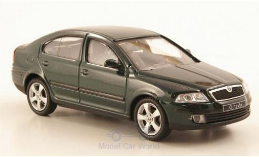 Modellautos Skoda Octavia 1/43 Abrex mettalic grün 2004 Skoda Octavia 1/43 Abrex mettalic grün 2004 modellautos