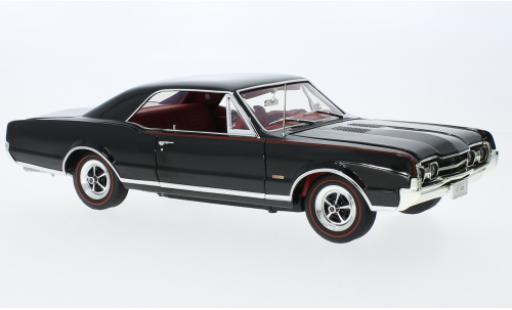Oldsmobile 442 1/18 ACME W-30 noire 1967 modellautos
