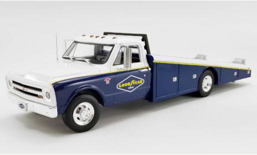 Chevrolet C-30 1/18 ACME Ramp Truck Goodyear 1967 Abschleppwagen modellautos