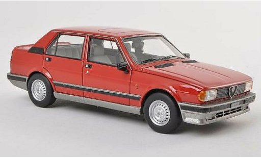Alfa Romeo Giulietta 1.6 1/43 Neo rot 1980 modellautos