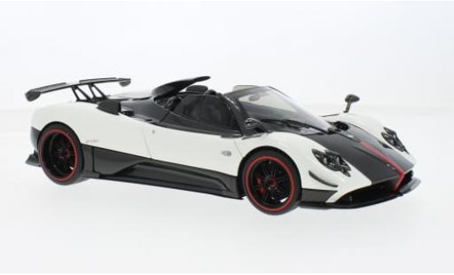 Modellautos Pagani Zonda 1/18 Almost Real Clinque Roadster weiss 2009 1:18 Pagani Zonda 1/18 Almost Real Clinque Roadster weiss 2009 1:18 modellautos
