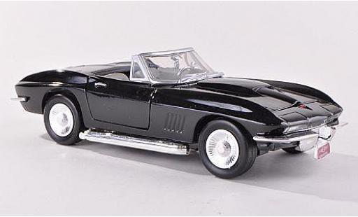 Modellautos Chevrolet Corvette 1/24 Motormax Stingray Cabrio (C2) schwarz 1967 Chevrolet Corvette 1/24 Motormax Stingray Cabrio (C2) schwarz 1967 modellautos