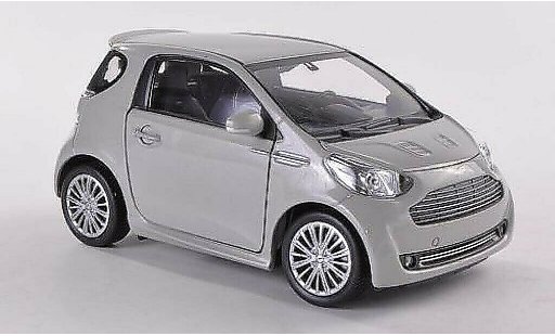 Aston Martin Cygnet citadine 1/24 Welly grau modellautos