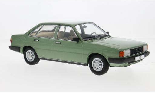 Audi 80 1/18 MCG (B2) gr&uuml;n 1978 1:18 modellautos