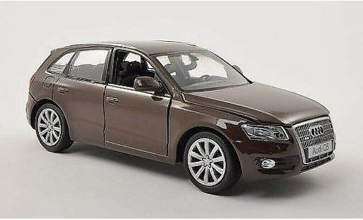 Audi Q5 suv 1/24 Motormax braun modellautos