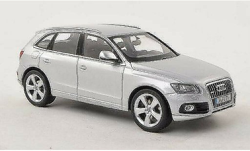 Audi Q5 suv 1/43 Schuco grau 2012 modellautos