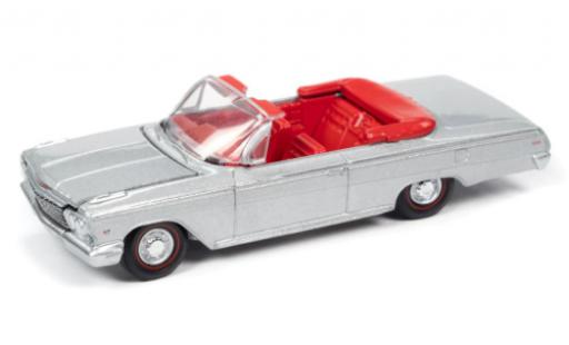 Modellautos Chevrolet Impala 1/64 Auto World SS 409 Cabriolet d 1962 Chevrolet Impala 1/64 Auto World SS 409 Cabriolet d 1962 modellautos