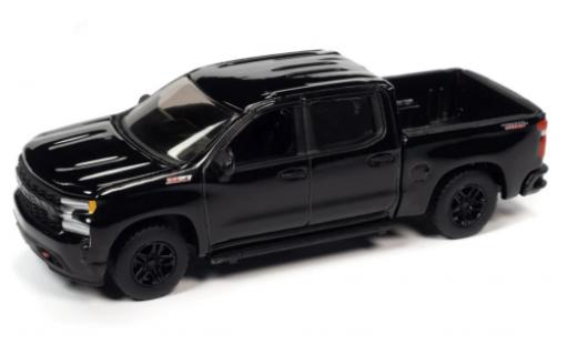 Chevrolet Silverado 1/64 Auto World ZL1 LT Trail Boss noire 2020 modellautos