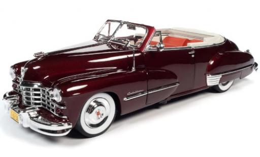 Modellautos Cadillac Series 62 1/18 Auto World Cabriolet rot 1947 Cadillac Series 62 1/18 Auto World Cabriolet rot 1947 modellautos