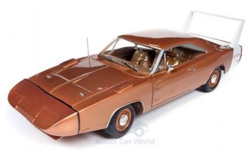 Modellautos Dodge Charger 1/18 Auto World Daytona bronze/weiss 1969 Dodge Charger 1/18 Auto World Daytona bronze/weiss 1969 modellautos