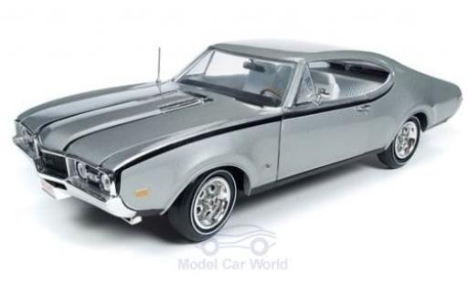 Oldsmobile Cutlass 1/18 Auto World Hurst silber 1968 modellautos