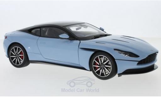 Modellautos Aston Martin DB1 1/18 AUTOart 1 mettalic blau RHD Aston Martin DB1 1/18 AUTOart 1 mettalic blau RHD modellautos