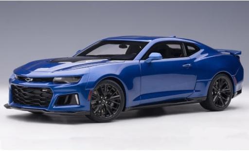 Chevrolet Camaro 1/18 AUTOart ZL1 mettalic blau/carbon 2017 modellautos