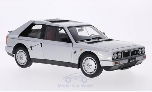 Modellautos Lancia Delta S4 1/18 AUTOart S4 mettalic grau 1985 Lancia Delta S4 1/18 AUTOart S4 mettalic grau 1985 modellautos
