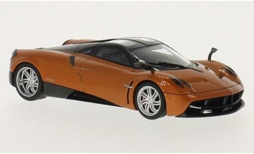Pagani Huayra 1/43 AUTOart bronze 2011 modellautos
