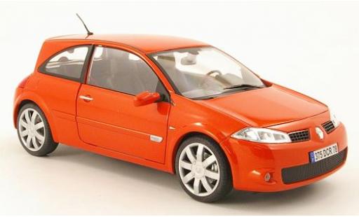 Renault Megane 1/18 Burago RS mettalic rot sans Vitrine modellautos