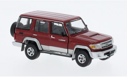 Modellautos Toyota Land Cruiser 1/64 BM Creations LC76 rouge foncé/d RHD Toyota Land Cruiser 1/64 BM Creations LC76 rouge foncé/d RHD modellautos