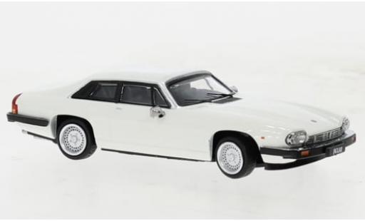 Jaguar XJ 1/64 BM Creations -S V12 weiss 1984 1:64 modellautos