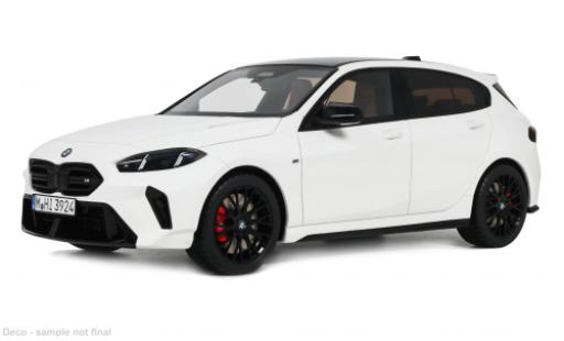 Bmw M135 1/18 Ottomobile xDrive weiss 2024 1:18 modellautos