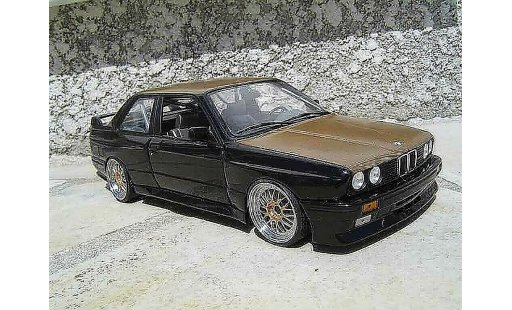 Bmw M3 coupe 1/18 Minichamps E30 schwarz swap moteur e36 jantes bbs capot kevlar modellautos