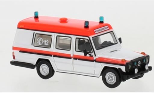 Modellautos Mercedes Classe G 1/87 BoS Models G-classe Binz blanche/rouge Ambulance 1985 Mercedes Classe G 1/87 BoS Models G-classe Binz blanche/rouge Ambulance 1985 modellautos