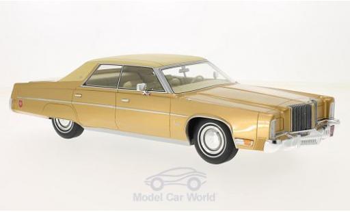 Modellautos Chrysler Imperial 1/18 BoS Models LeBaron gold/beige 1975 Chrysler Imperial 1/18 BoS Models LeBaron gold/beige 1975 modellautos