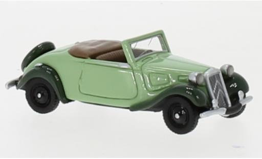 Modellautos Citroen Traction 1/87 BoS Models Avant Cabriolet grün/grün 1936 Citroen Traction 1/87 BoS Models Avant Cabriolet grün/grün 1936 modellautos