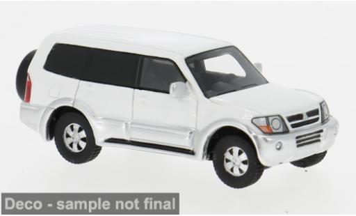Modellautos Mitsubishi Pajero 1/87 BoS Models weiss 2003 1:87 Mitsubishi Pajero 1/87 BoS Models weiss 2003 1:87 modellautos