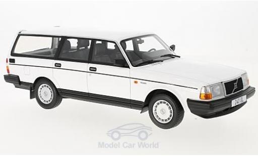 Modellautos Volvo 240 GL 1/18 BoS Models GL weiss 1989 Volvo 240 GL 1/18 BoS Models GL weiss 1989 modellautos