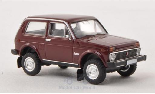 Lada Niva 1/87 Brekina rot modellautos