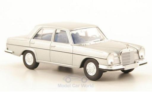 Modellautos Mercedes 280 SE 1/87 Brekina SE 3.5 (W108) silber Mercedes 280 SE 1/87 Brekina SE 3.5 (W108) silber modellautos