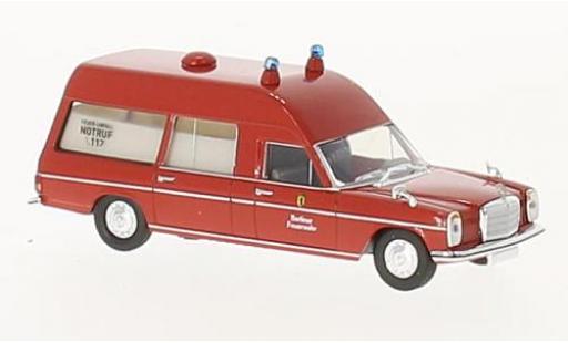 Modellautos Mercedes /8 1/87 Brekina Berliner Feuerwehr ambulance Mercedes /8 1/87 Brekina Berliner Feuerwehr ambulance modellautos