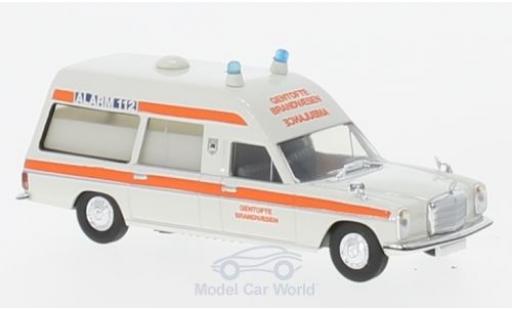 Modellautos Mercedes /8 1/87 Brekina KTW Gentofte Brandvaesen (DK) Mercedes /8 1/87 Brekina KTW Gentofte Brandvaesen (DK) modellautos