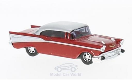 Chevrolet Bel Air 1957 1/87 Busch mettalic rot/silber 1957 modellautos