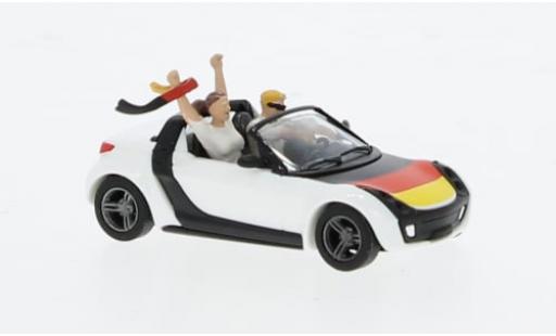Smart Roadster 1/87 Busch Fu&szlig;ball-Fieber 2024 1:87 modellautos