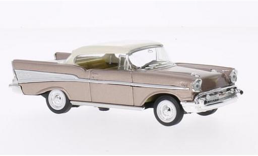 Modellautos Chevrolet Bel Air 1/43 Lucky Die Cast rosa Lucky Die Cas 1:43 Chevrolet Bel Air 1/43 Lucky Die Cast rosa Lucky Die Cas 1:43 modellautos