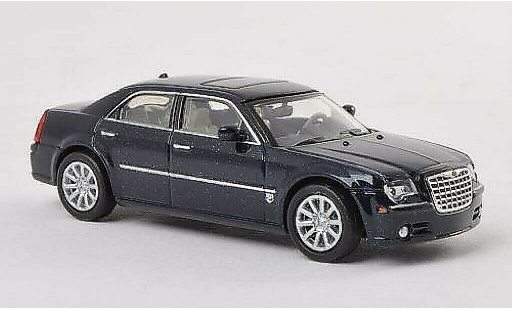 Chrysler 300C SRT8 1/87 Ricko blau modellautos