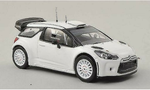 DS Automobiles DS3 WRC 1/43 IXO matt-weiss 2009 modellautos