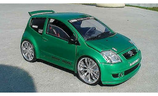 Citroen C2 tuning 1/18 Solido vts jantes 18 pouces modellautos