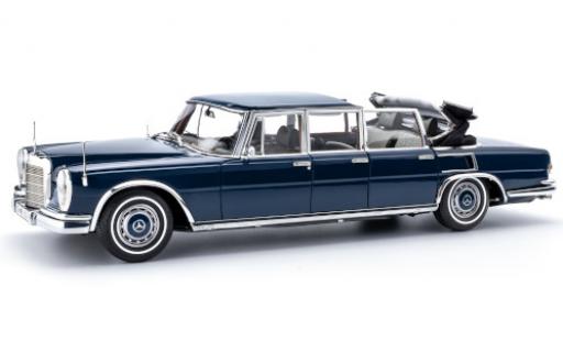 Modellautos Mercedes 600 1/18 CMC Pullman Landaulet (W100) blau 1965 Mercedes 600 1/18 CMC Pullman Landaulet (W100) blau 1965 modellautos