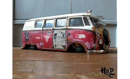 Volkswagen Combi Base 1/18 Solido hoodride modellautos