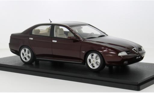Alfa Romeo 166 1/18 Cult Scale Models Super 3.0 rot 1998 1:18 modellautos
