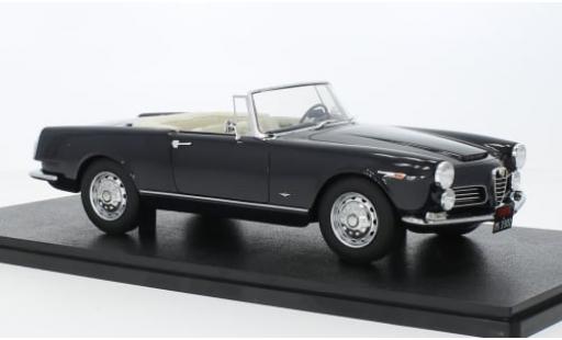 Alfa Romeo 2600 1/18 Cult Scale Models Spider Touring blau 1961 1:18 modellautos