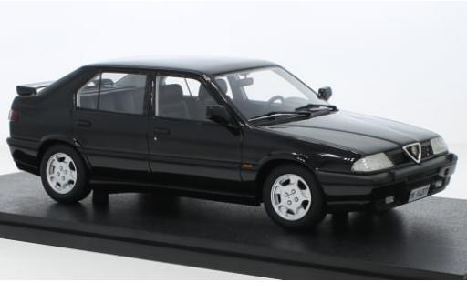 Alfa Romeo 33 1/18 Cult Scale Models QV Permanent 4 schwarz 1991 1:18 modellautos