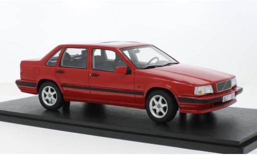 Volvo 850 1/18 Cult Scale Models GLT rot 1991 1:18 modellautos