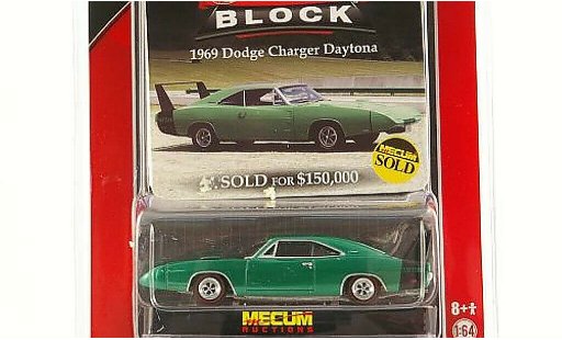 Dodge Charger Daytona 1/64 Greenlight gr&Atilde;&frac14;n 1969 modellautos