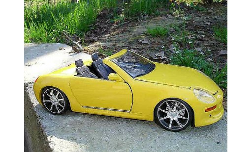 Mercedes Classe SLK Base 1/18 Maisto prototype concept car boxter modellautos